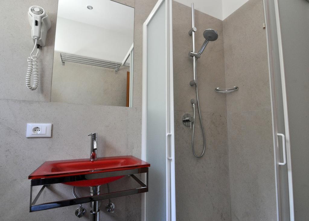 Hotel Ariston Bolzano Oda fotoğraf